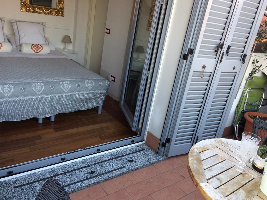 Apartment Pied A Terre With Terrazza In Milan City Center Екстериор снимка